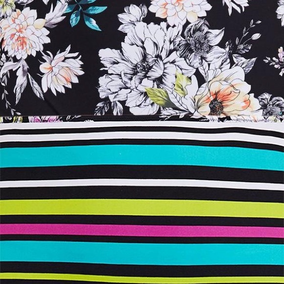 NWT! TORRID reversible bikini swimsuit bottoms, 2X. - Picture 5 of 11